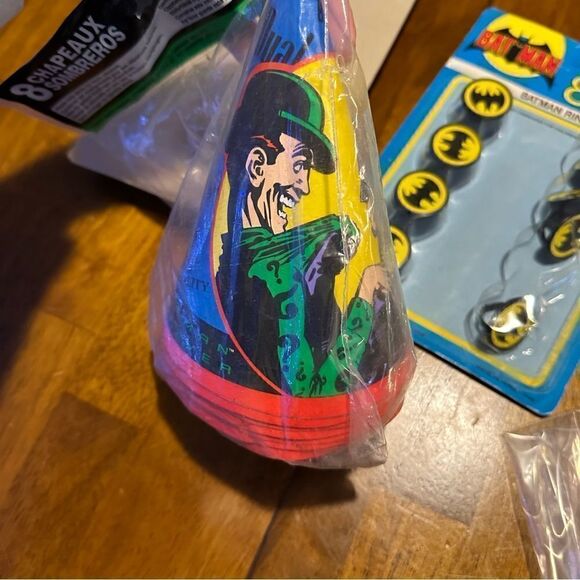 Vintage 90s Batman Cat Woman Riddler Large Party Lot With Costume Dead Stock - Picture 14 of 14